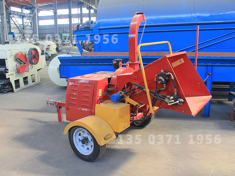 柴油機(jī)樹枝粉碎機(jī)