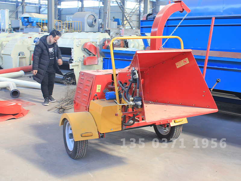 錫林浩特粉碎樹枝機(jī)