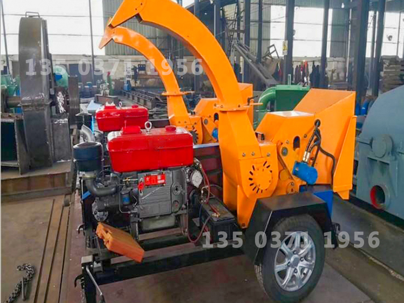 葡萄樹(shù)枝粉碎機(jī)