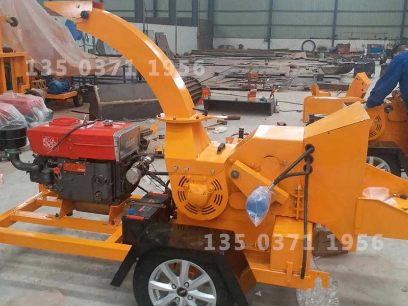 全自動移動樹枝粉碎機(jī)